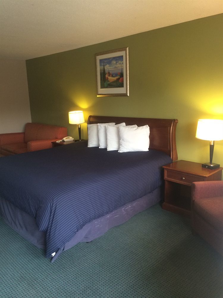 Hotel Express Anniston/Oxford 외부 사진