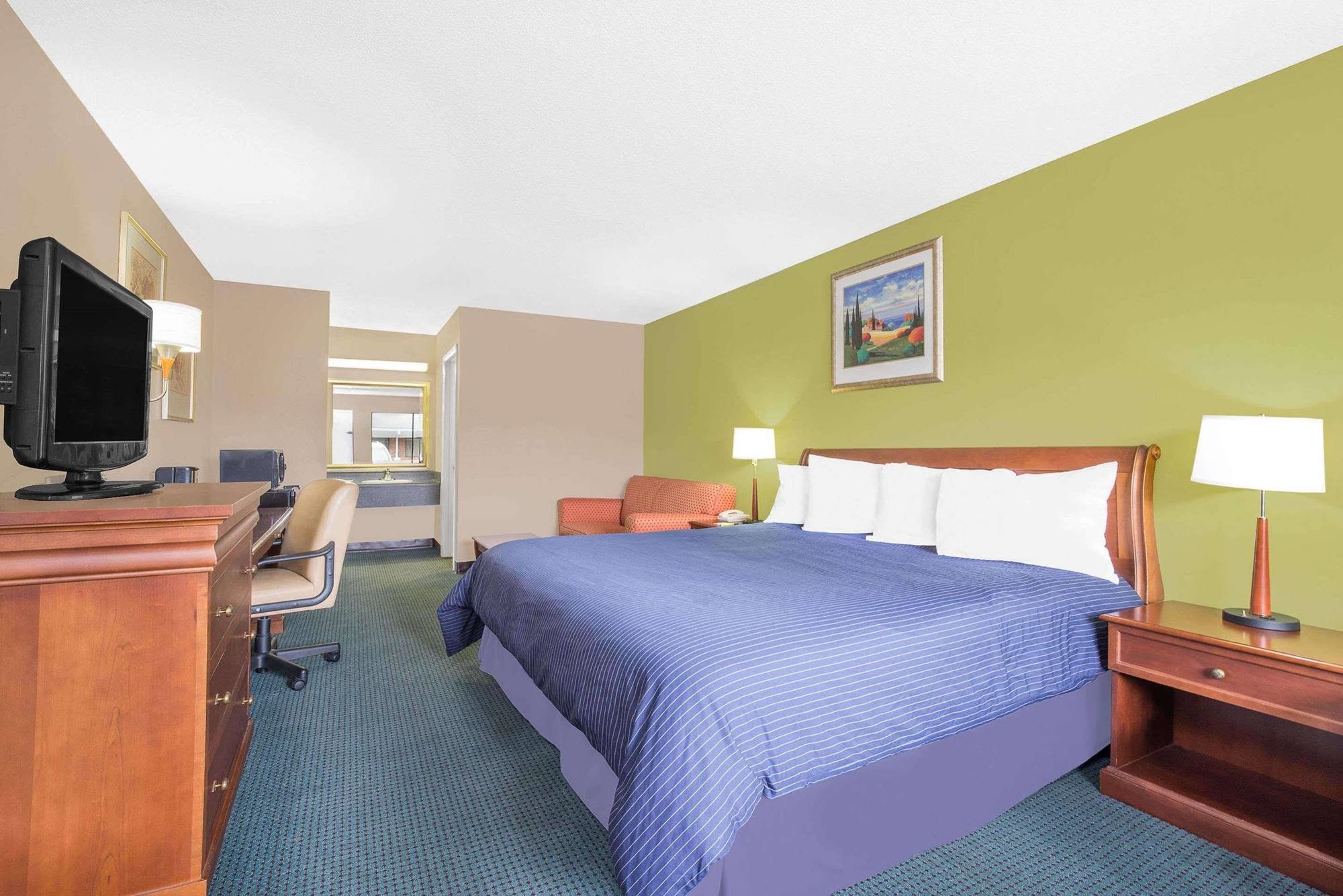 Hotel Express Anniston/Oxford 외부 사진
